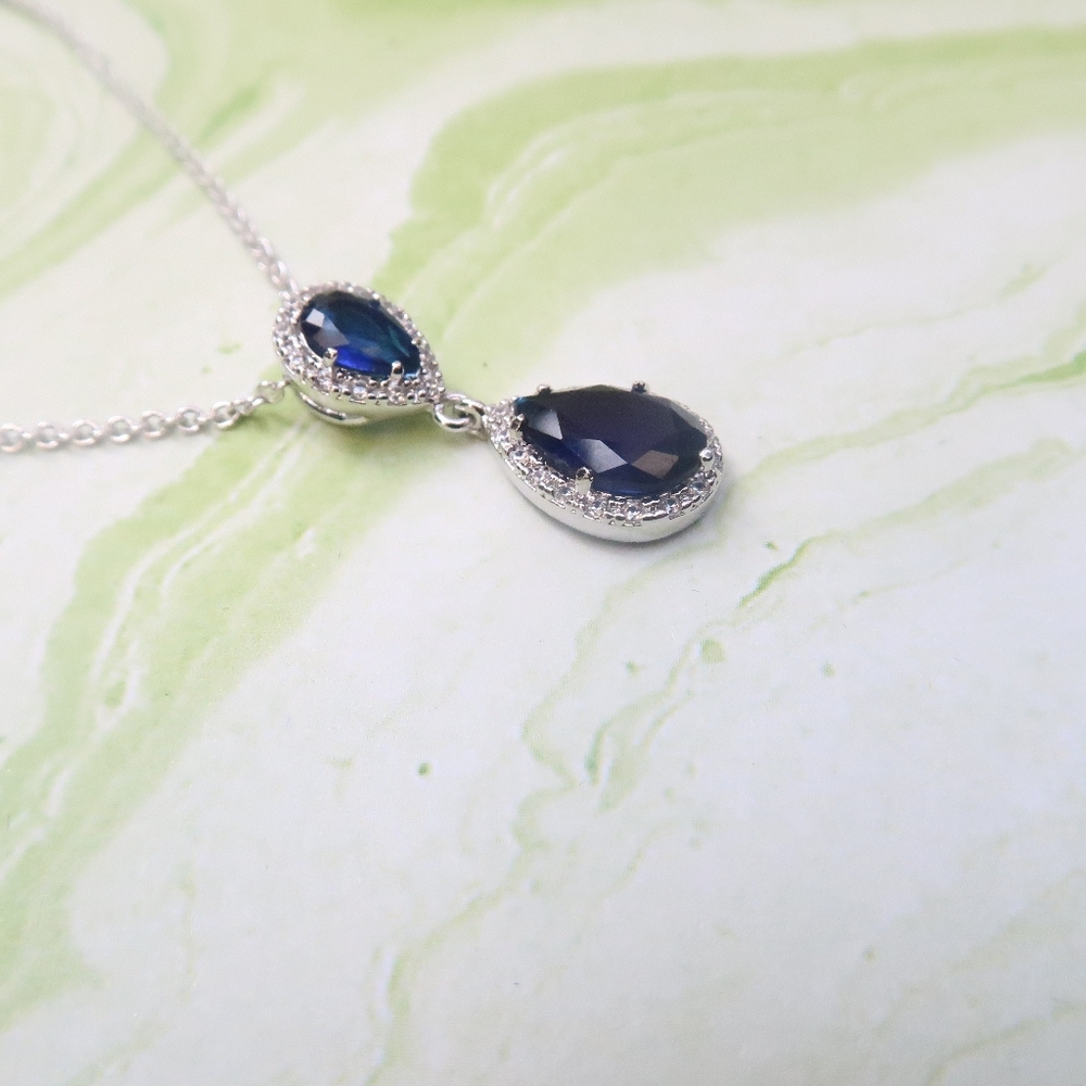 Blue sapphire cz stone sterling silver pendant